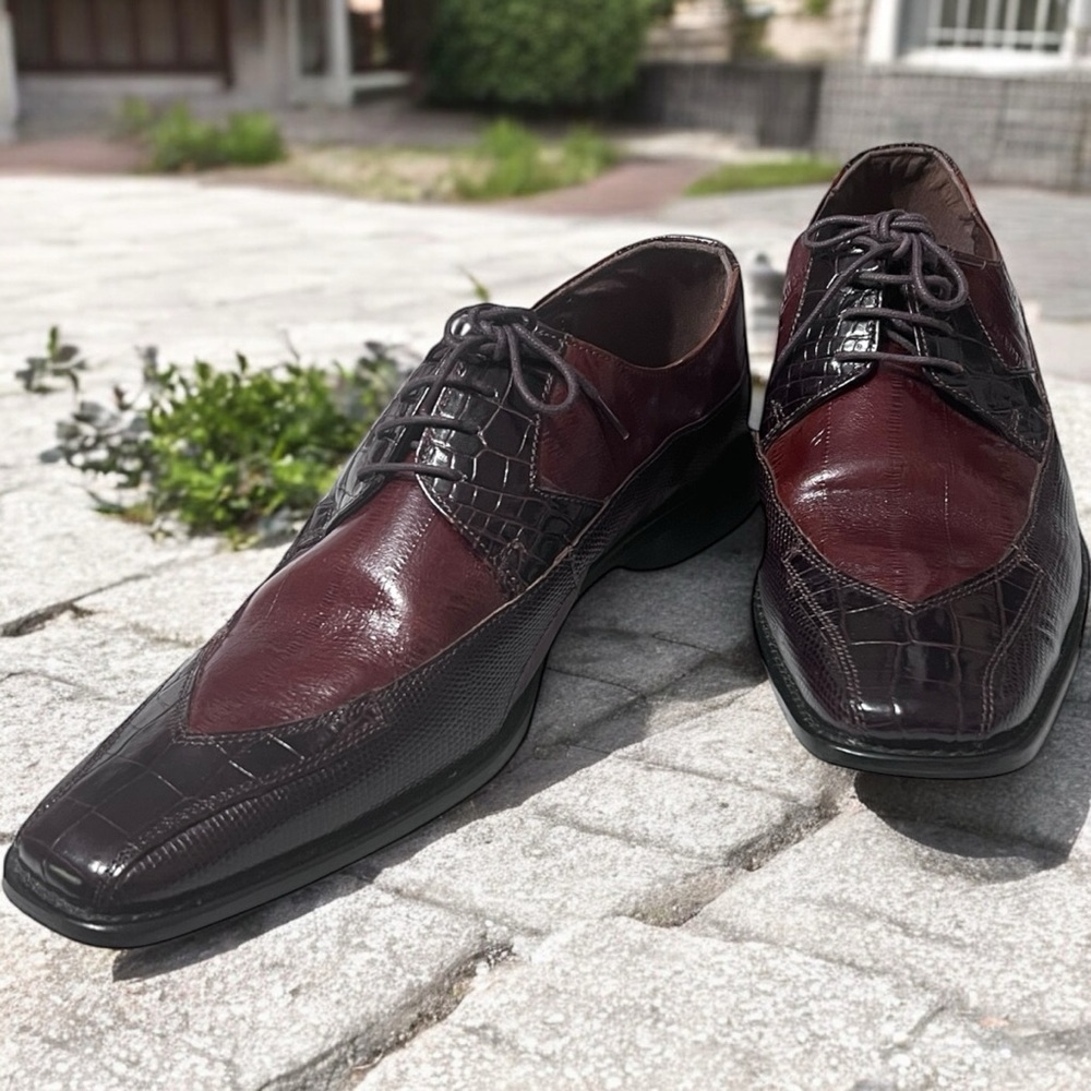 Stacy Adams Maroon and Chocolate Oxfords - Picture 4 of 15